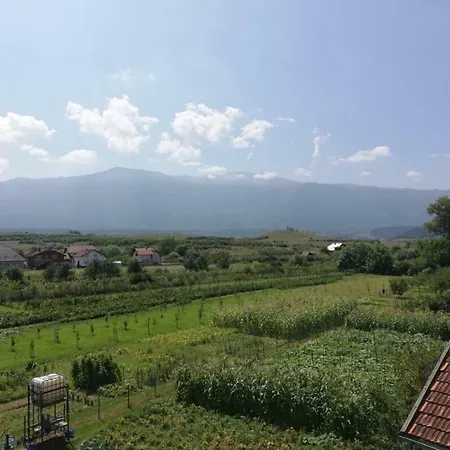 Bonus 2 Apartment Bihac